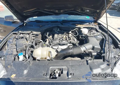 2021 Ford Mustang Ecoboost Fastback z USA, uszkodzony, nr VIN 1FA6P8TH8M5134422